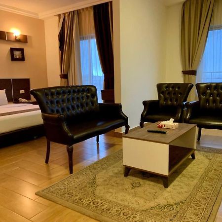 Ream Hotel Амман Экстерьер фото