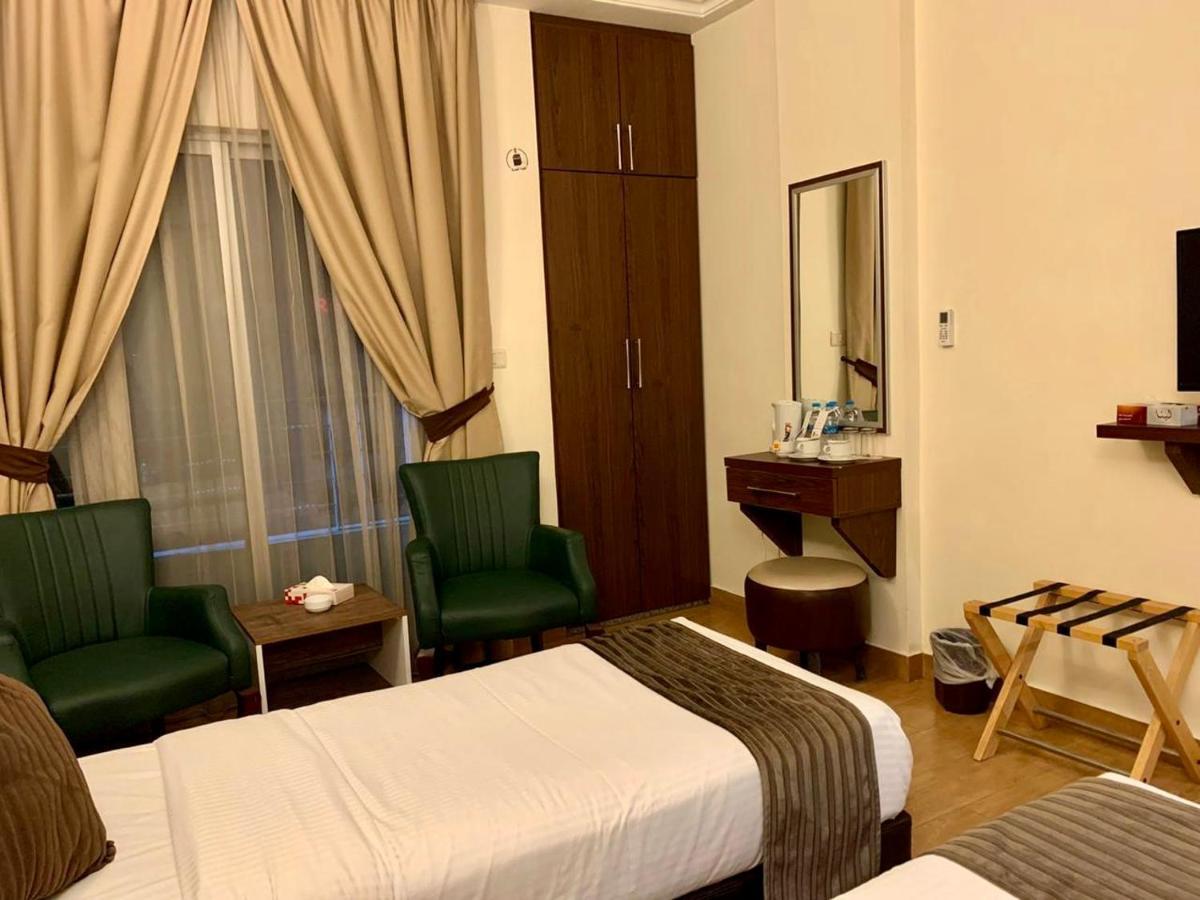 Ream Hotel Амман Экстерьер фото