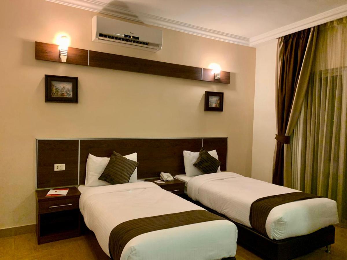 Ream Hotel Амман Экстерьер фото