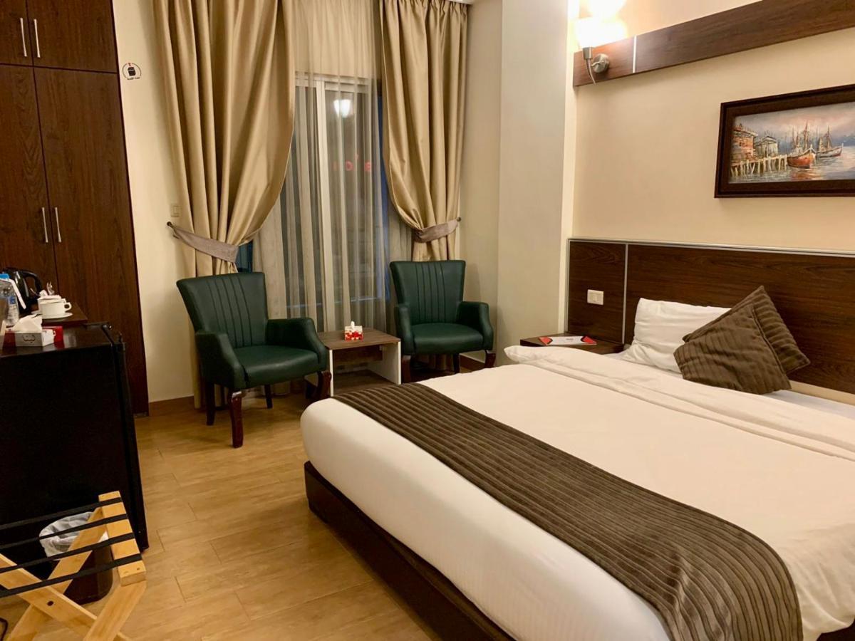 Ream Hotel Амман Экстерьер фото