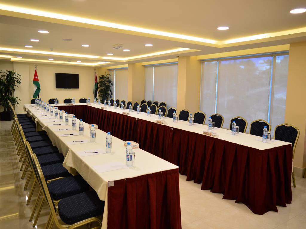 Ream Hotel Амман Экстерьер фото