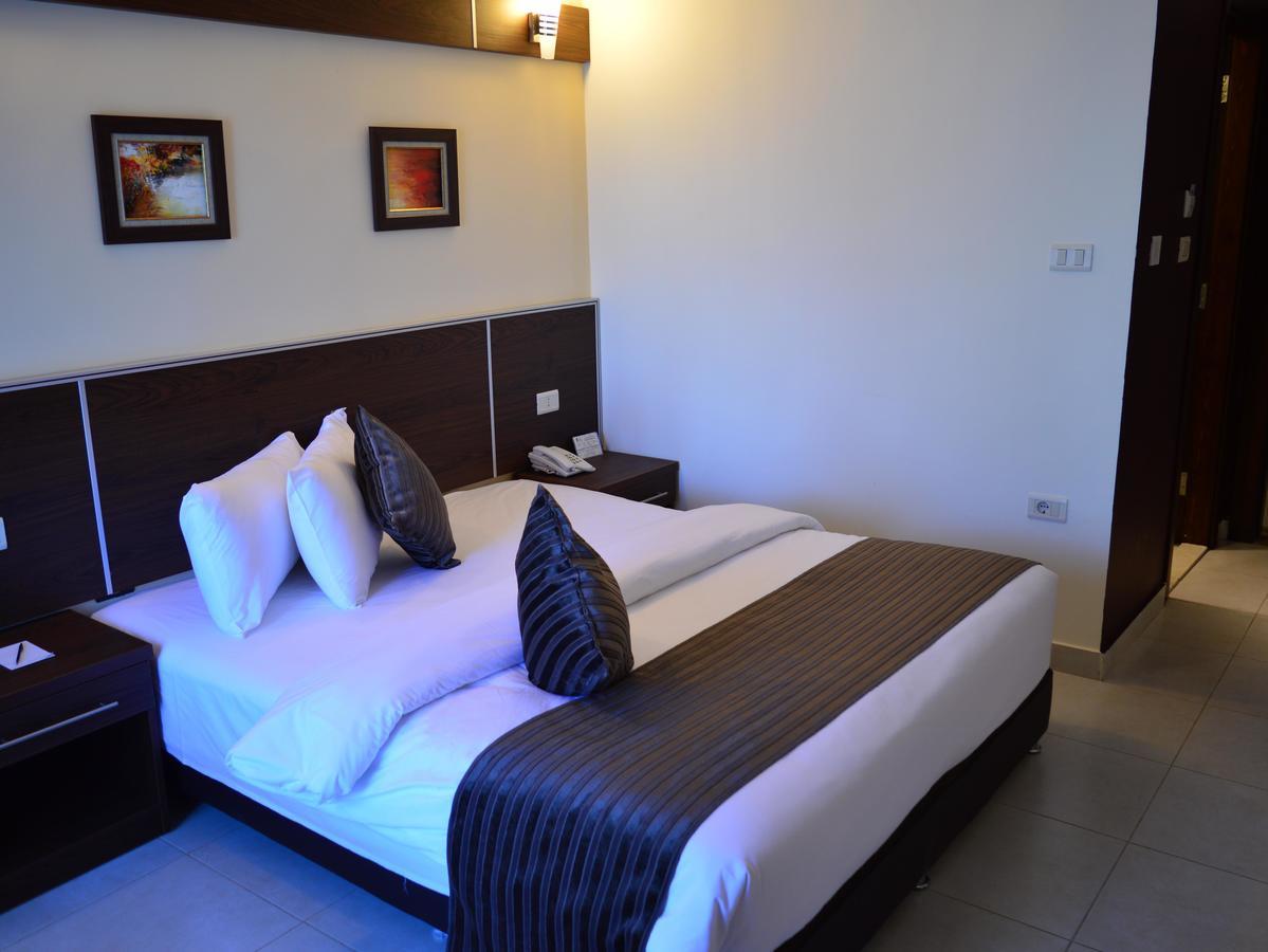 Ream Hotel Амман Экстерьер фото