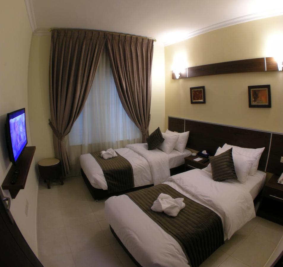 Ream Hotel Амман Экстерьер фото
